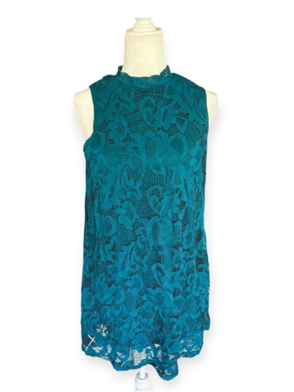 Tiana B Women's Size 10 Teal Floral Lace Sleeveless Shift Dress Mock Neck Lined⁠